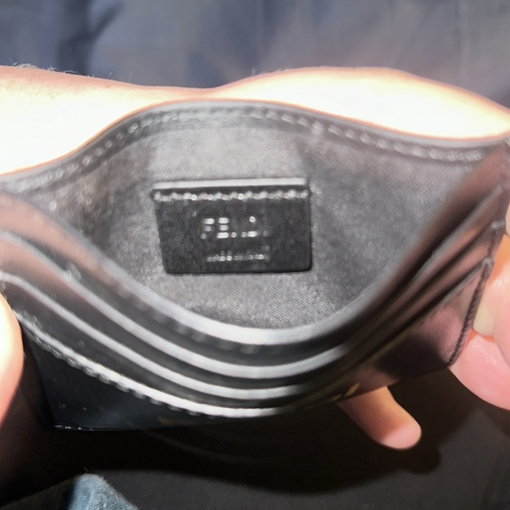 Fendi card case - Picture 4 of 4